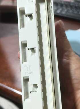 议价Schneider 140DDO35300 DC输模