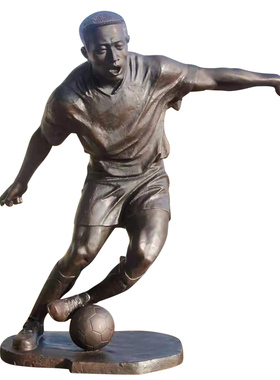 校园文化景观小品踢足球铸铜人物雕塑户外广场运动装饰户外摆件