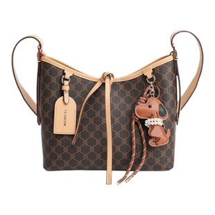 意尔康女包印花水桶包单肩斜挎包大容量时尚格子挂件包时尚手提包