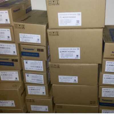 议价松下伺服200w带刹车 MSMD022G1V 全新质保一年现货包邮当天发
