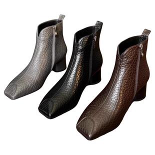 H158-261秋冬新款中跟灰色短靴子大码粗跟百搭复古真皮切尔西加绒