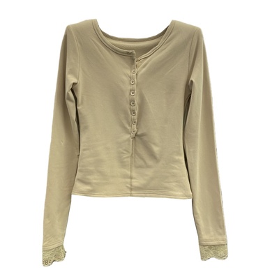 蕾丝拼接长袖打底衫垫肩T恤女潮