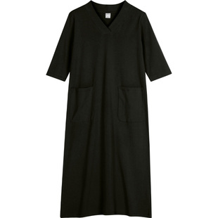 黑色宽松V领中袖连衣裙女中长款春秋新款纯色大码五分袖打底长裙