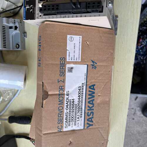 溢价-安川伺服SGPMS-2R5A30A，电机SGMMS-04AD