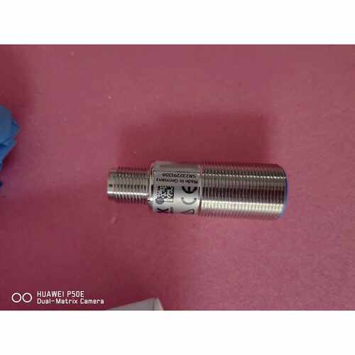 询价UM18-21812B211西客SICK超声波传感器