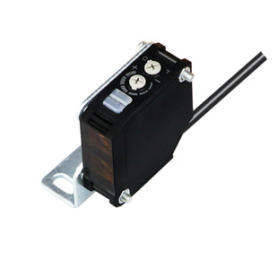 220V红外漫反射光电开关E3JK-DR11 DR12 DN13DP14-C三线传感器12V