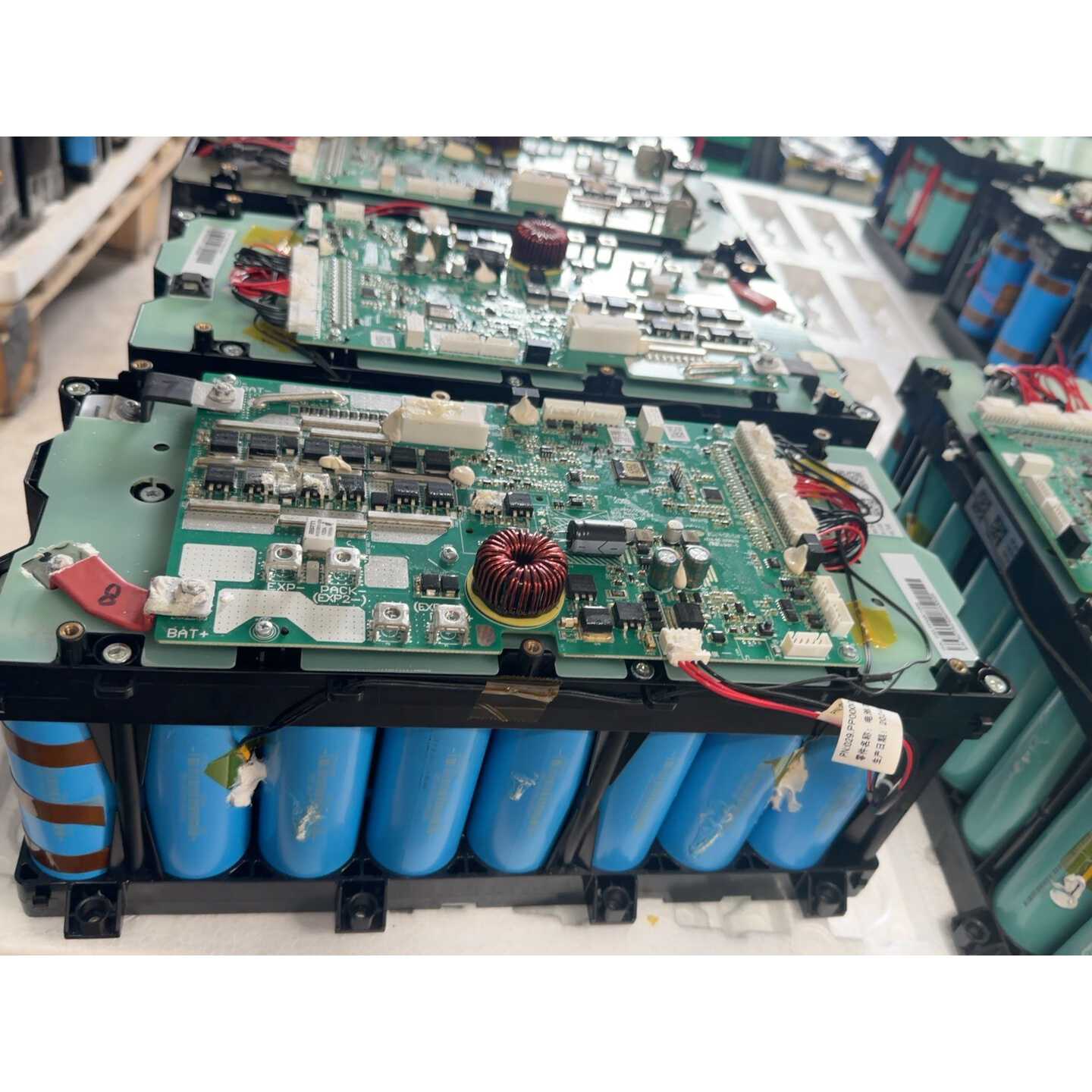 多氟多40135磷酸铁锂模组 48V40Ah,下来的,成-询价