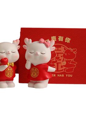 卡通情侣兔子树脂摆件送礼盒