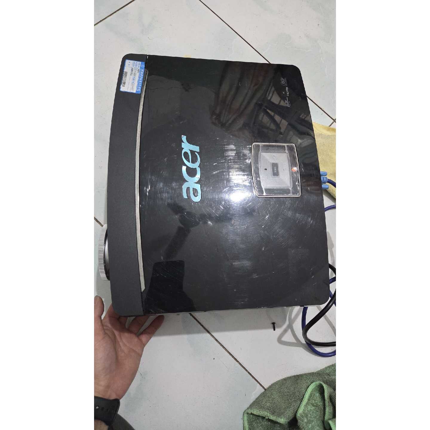 【议价-可维修】宏基P7203工程投影机 故障机一台 后不久会关机