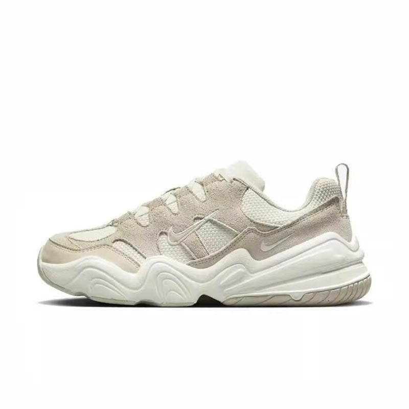 耐克Nike耐磨女厚底休闲鞋老爹鞋