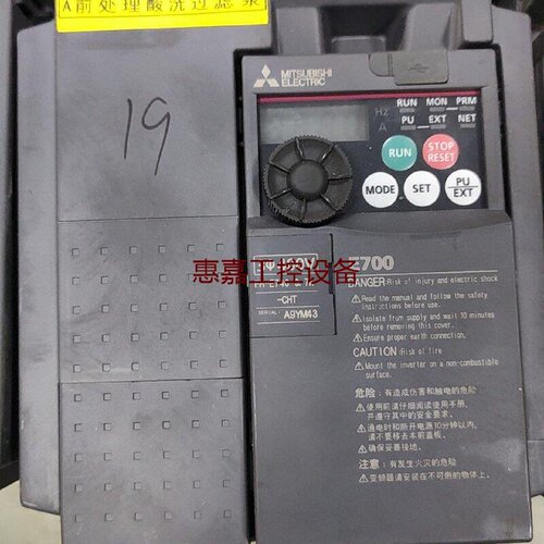 三菱变频器FRE7403.7KCHT三相400V3