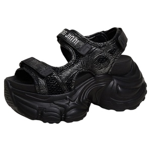 厚底凉鞋女夏季外穿2025年潮百搭高跟小个子老爹运动沙滩鞋魔术贴