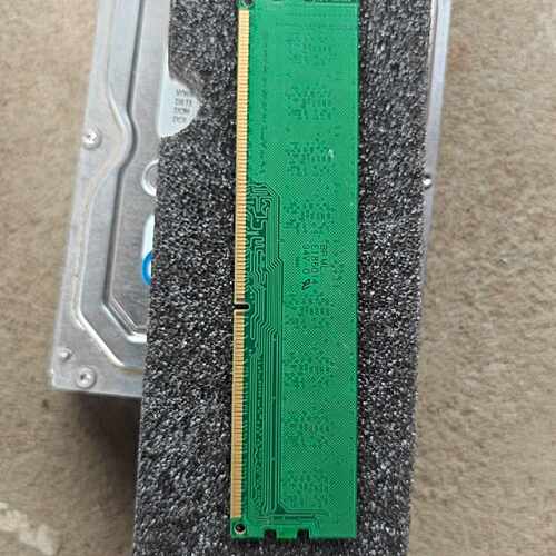 议价宇瞻Apacer DDR3 4GB内存条，PC3-12800