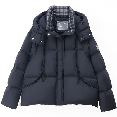 2026年巨好看的鹅绒短款羽绒服女新款藏蓝色轻薄独特漂亮时髦洋气