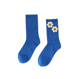 【徐若晗同款】wigglewiggle26年笑脸花ins无骨中筒运动百搭袜子