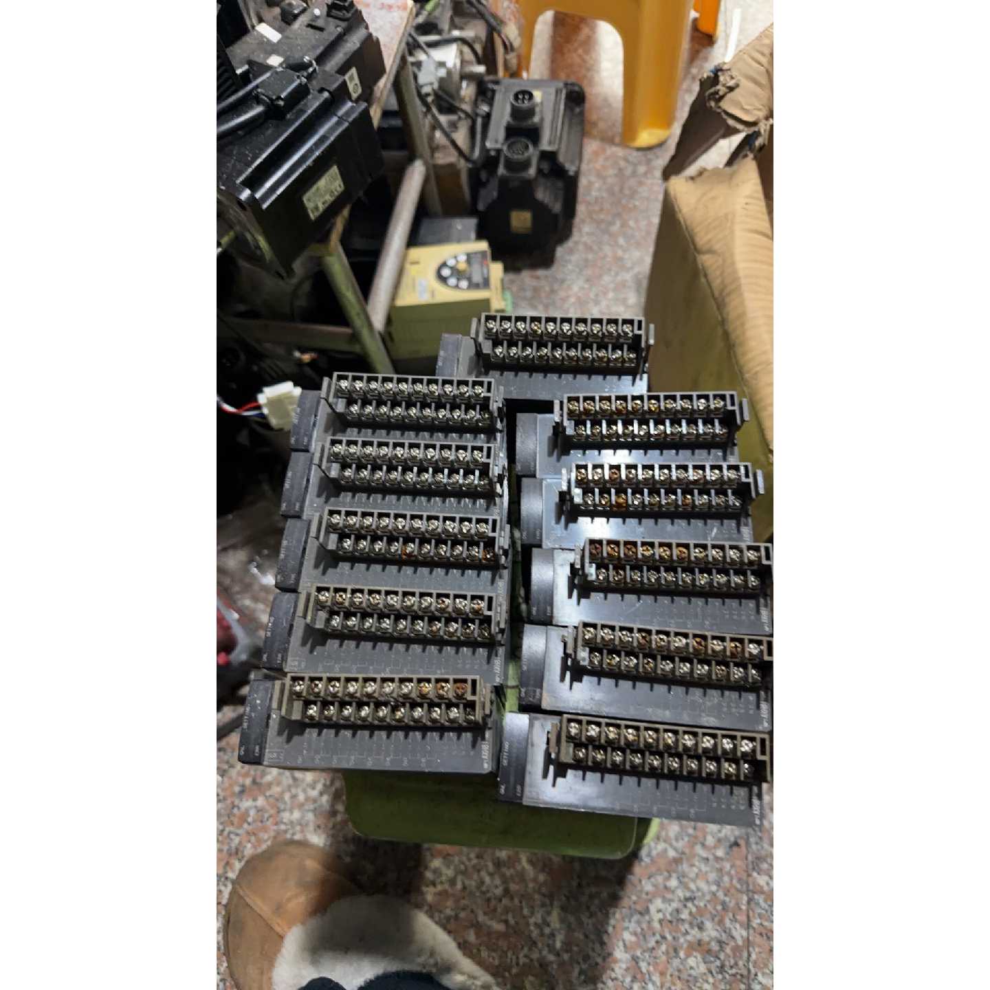 询价NP1AXH8I-MR实图拍成色一般