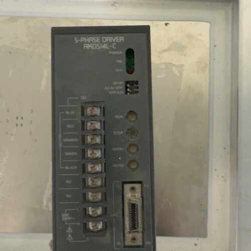 溢价-VEXTA东方步进驱动器，型号RKD514L-C，五相步