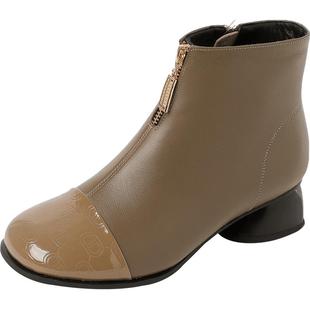 真皮大码女靴41一43冬季新款时尚烟筒靴短靴女秋冬季中跟加绒靴子