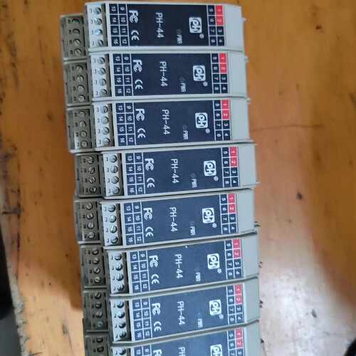 溢价-北京平和PH-44信号隔离器，型号PH447AAAAD，