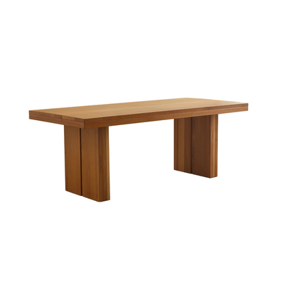 一堆木头长方形柚木侘寂风长桌子