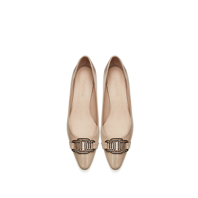 Patricia精致饰扣女单鞋