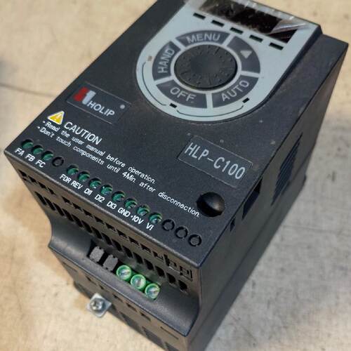 询价-220V海利浦变频器，0.37Kw。柜产品，成色较好，功能
