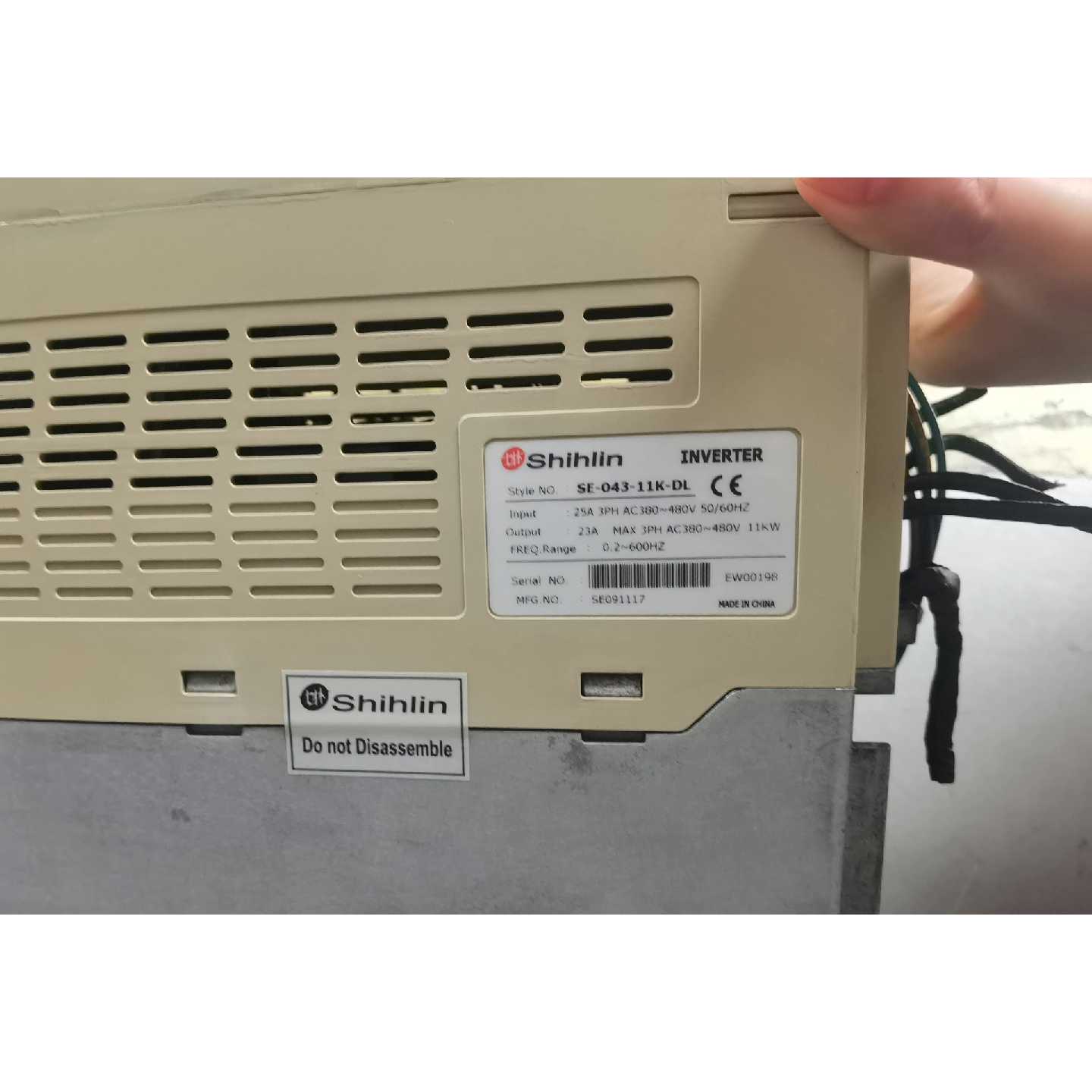 士林变频器11KW380V