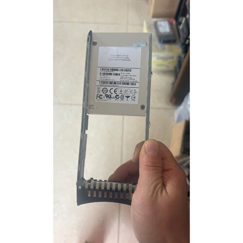 询价-IBM 00Y5812  SSD SAS 200GB V50可维修