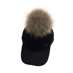 秋冬亲子棒球帽韩版潮M标灯芯绒貉子大毛球男童女童鸭舌帽子儿童