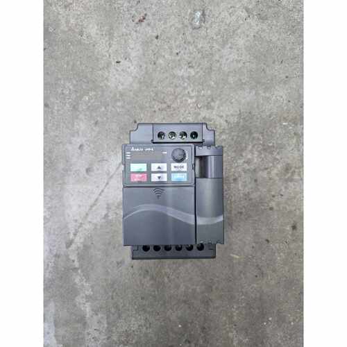 VFD022E43A-M 台达 变频器二手拆机