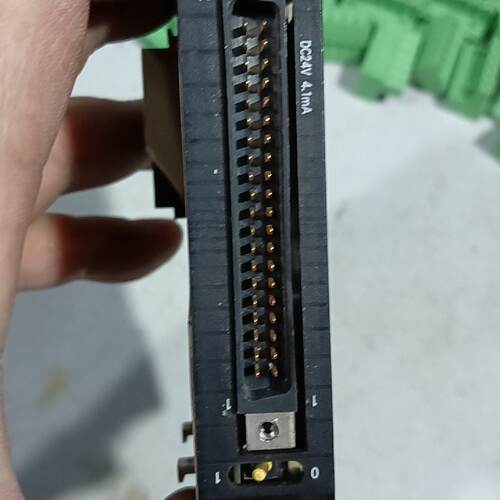 {议价}CJ1W-ID231输入模块，24V DC供电，4mA
