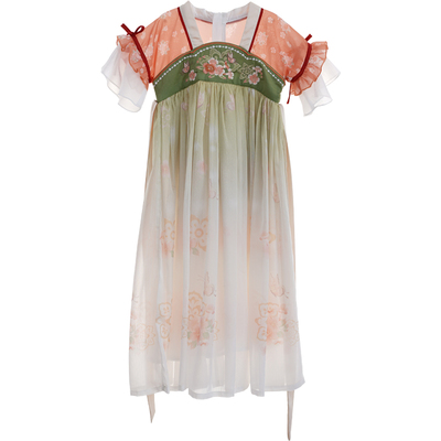 优质面料古风汉服精致刺绣