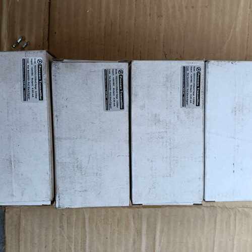 溢价-压力传感器 FES25G5H2-250B 4个 库存样子