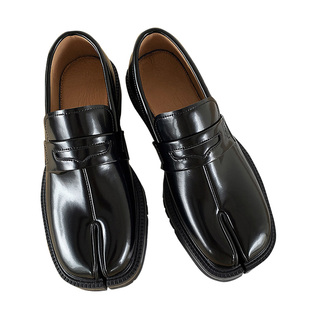 Fang even分趾马蹄鞋男女丑萌情侣厚底乐福鞋漆皮方头套脚皮鞋潮