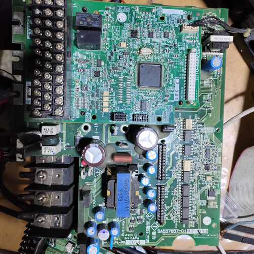 议价富士30F1S变频器主板SA537859驱动板SA53785维修