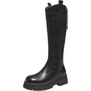 百思图25冬商场新款厚底增高V口骑士靴女加绒高筒长靴BV016DG5