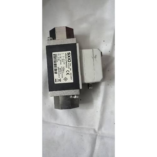 议价几乎全新SXIO计，型号VRE3-CPB40032，原装
