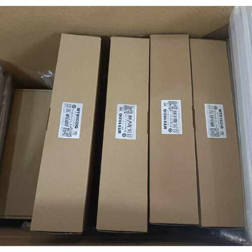议价威纶通 MT8102iQ全新原装 现货