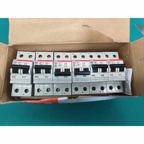 〔议价-可维修〕ABB S262UC-C3 2P 3A 工业自动化配件