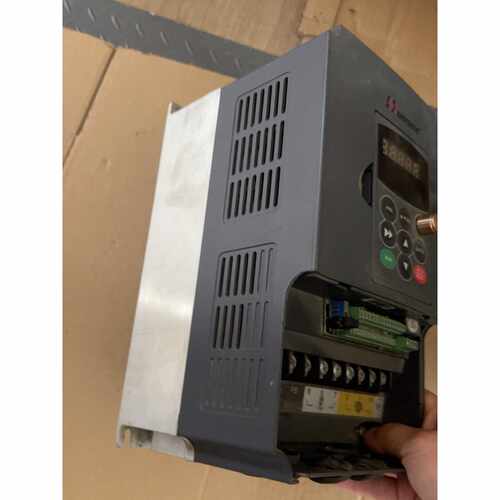 议价易驱变频器ED35004T0055M4T0075FP维修