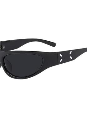 高级感墨镜女时髦辣妹风2024年新款窄框骑行眼镜开车太阳镜凹造型