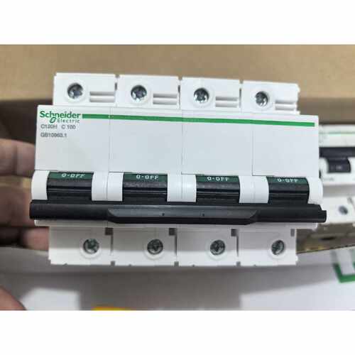 〔议价-可维修〕型断路器C120H 4P C100A 基本正品带