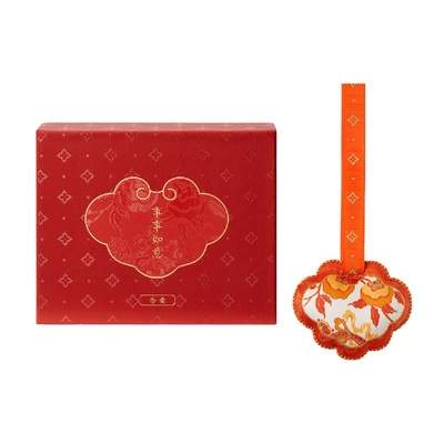 故宫淘宝岁岁平安事事如意香囊