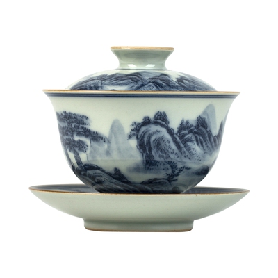 三勤堂手绘青花山水三才盖碗