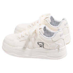 芭芭鸭女款小白鞋女生配裙子鞋厚底增高运动休闲板鞋软底学生鞋子