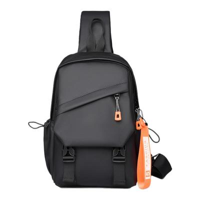 萨奇袋鼠2025新款多功能胸包