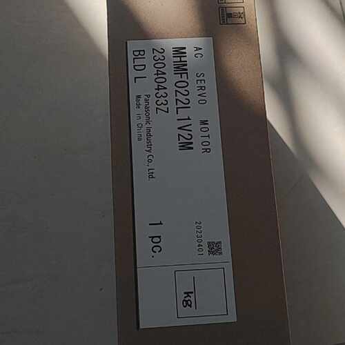 MHMF022L1V2M伺服马达，电机，年份拍前询价下单
