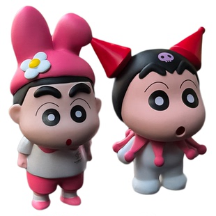 蜡笔小新车载车内装饰摆件汽车中控台副驾驶稀奇古怪有趣的车饰