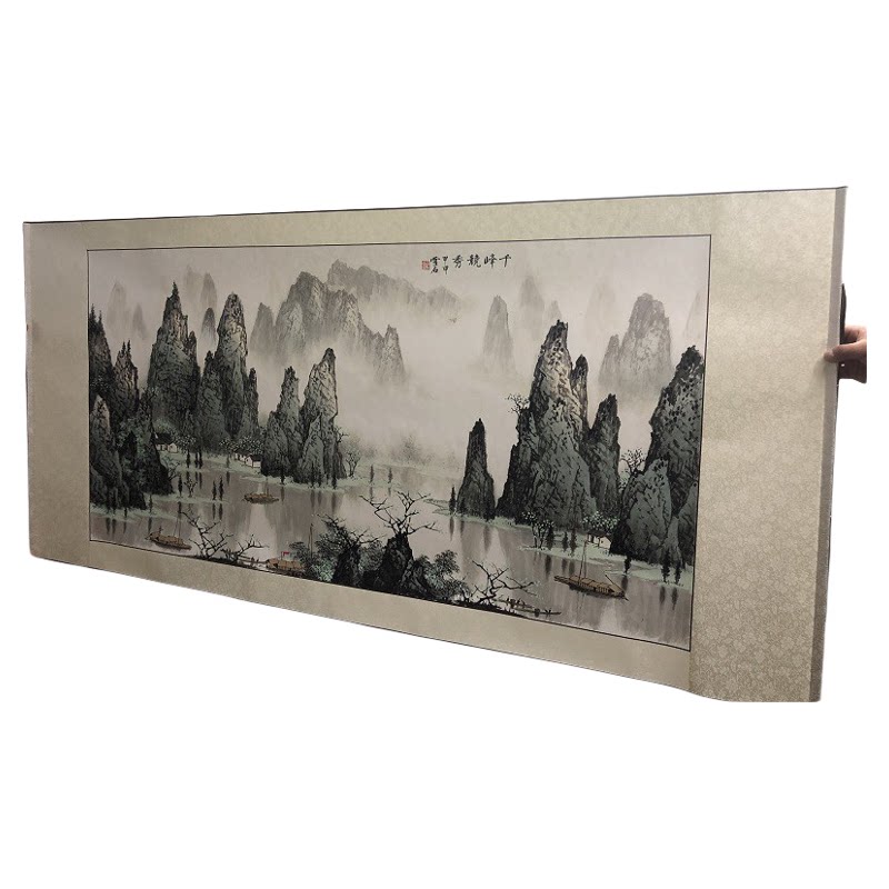 白雪石千峰竞秀桂林山水挂轴画