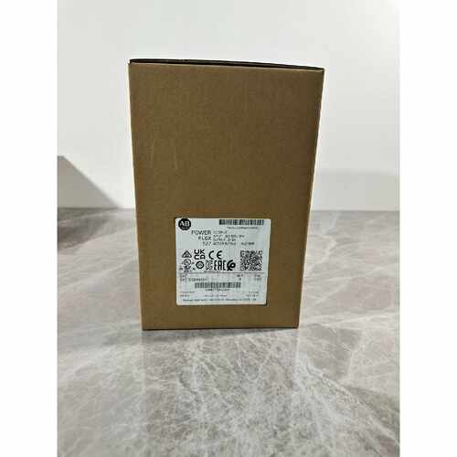 询价25C-D024N104，实物图。